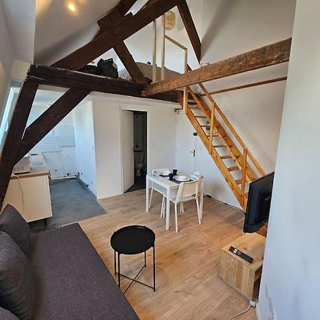 Апартаменти Loft - Metro - Gare Туркуен Екстер'єр фото