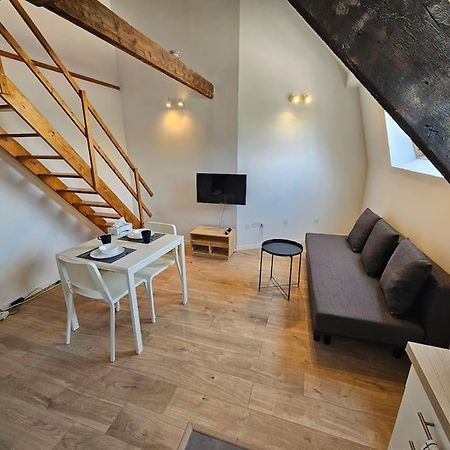 Апартаменти Loft - Metro - Gare Туркуен Екстер'єр фото