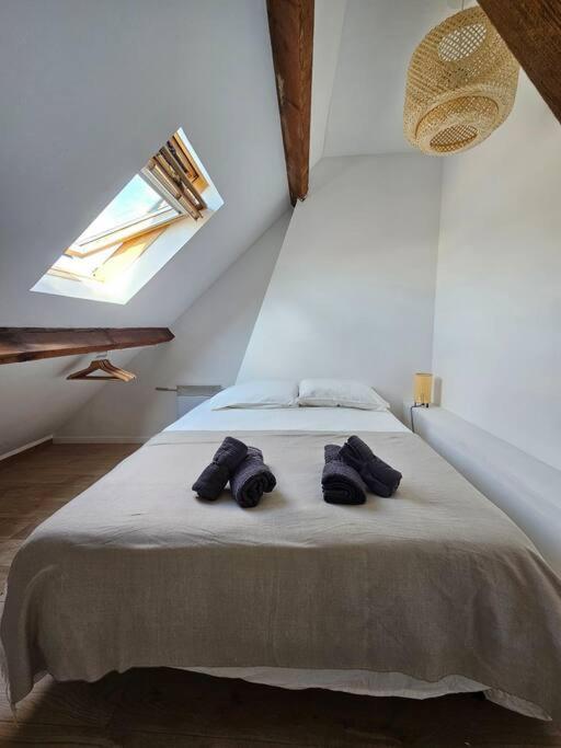 Апартаменти Loft - Metro - Gare Туркуен Екстер'єр фото